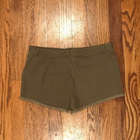 EXPRESS Jeans Shorts - Picture 3 of 3